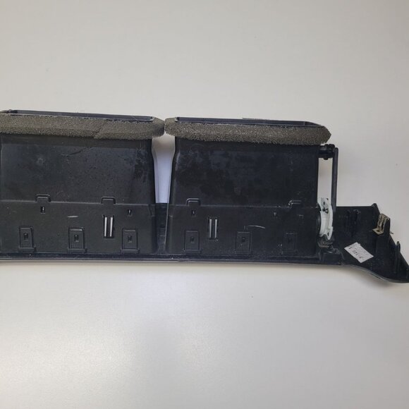 GM OEM Dash Long Trim Vent 25807744 Brushed Panel 07-14 Tahoe Chevy Suburban - Picture 13 of 13